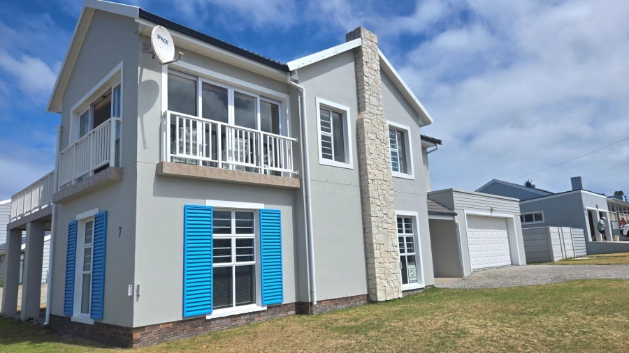 3 Bedroom Property for Sale in Franskraal Western Cape